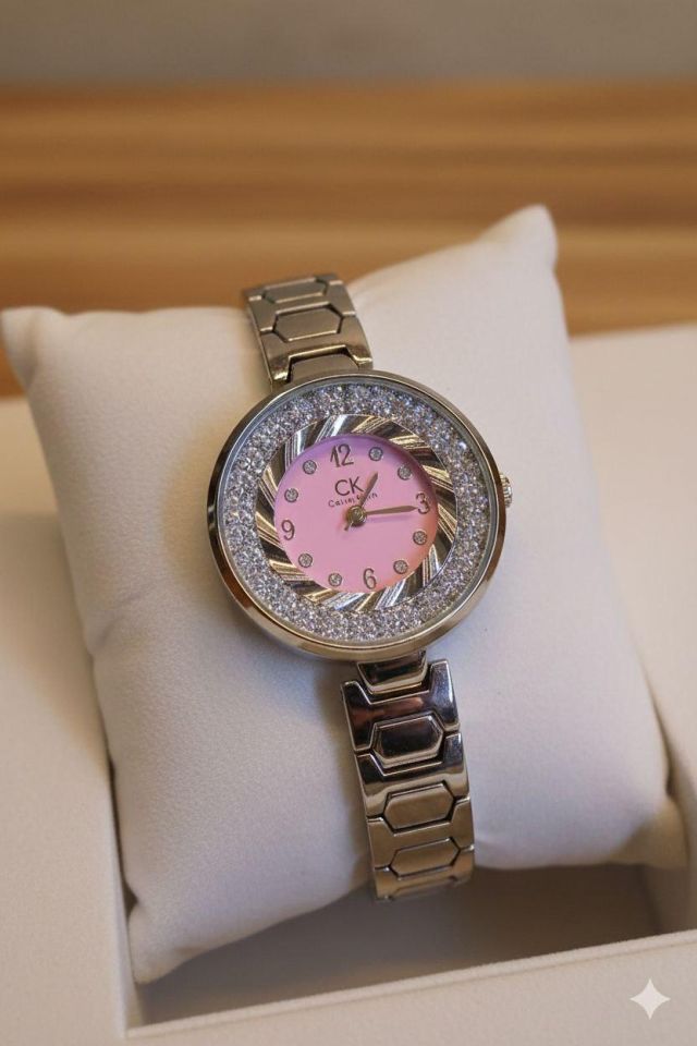 ساعات معدن استيك رفيع نقش داخل القرص الوان